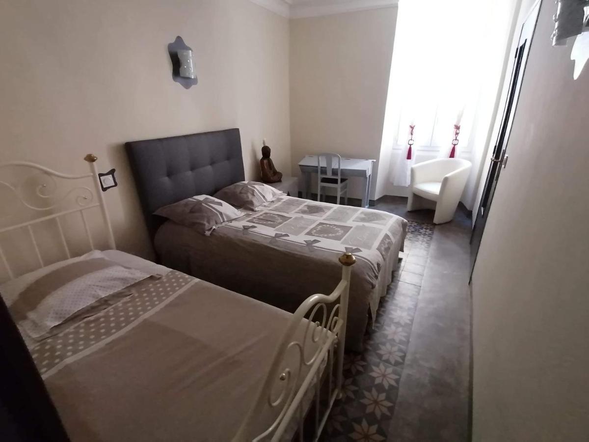 Dream Color Apartment Alignan-du-Vent Bagian luar foto